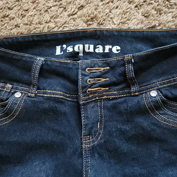 Dark denim skinny jeans!! - Picture 5 of 8